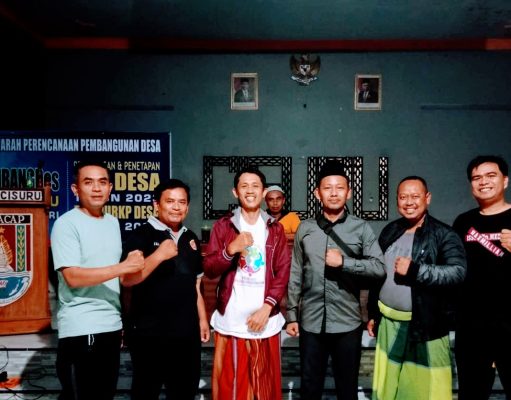 Mengenal Sosok Tasiwan Alias Iwenk Sekretaris Desa Sidasari, Kecamatan Cipari