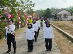 SERU DAN DRAMATIS! GUGUS KARTINI TUMBANGKAN PEMDES CIPARI DI 20 METER TERAKHIR LOMBA GERAK JALAN HUT RI KE-81