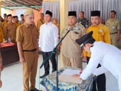 PENGAMBILAN SUMPAH DAN PELANTIKAN PERANGKAT DESA JINGKANG